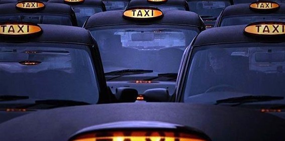 schiphol travel taxi tarieven